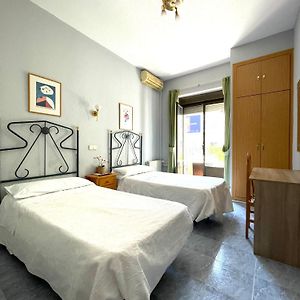 Hostal Residencia Fernandez